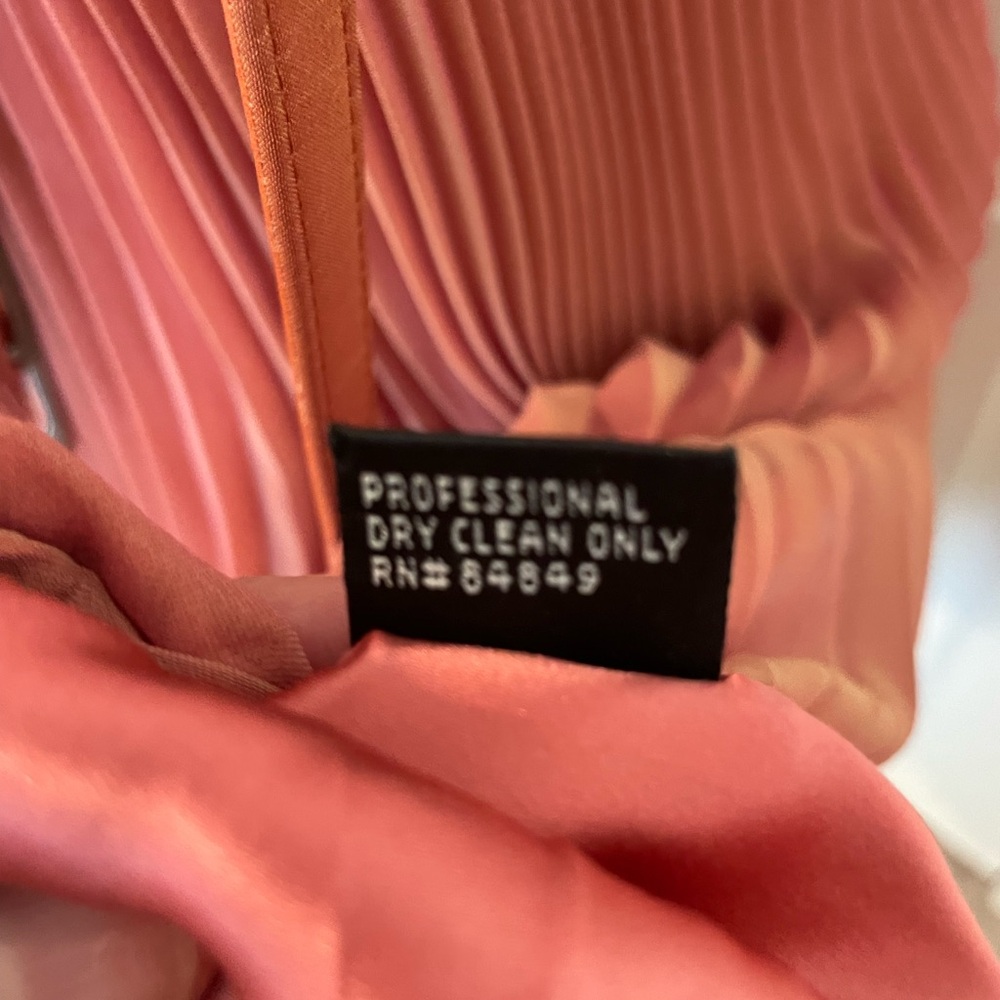 Vintage Carmen Marc Valvo dress - Picture 2 of 13